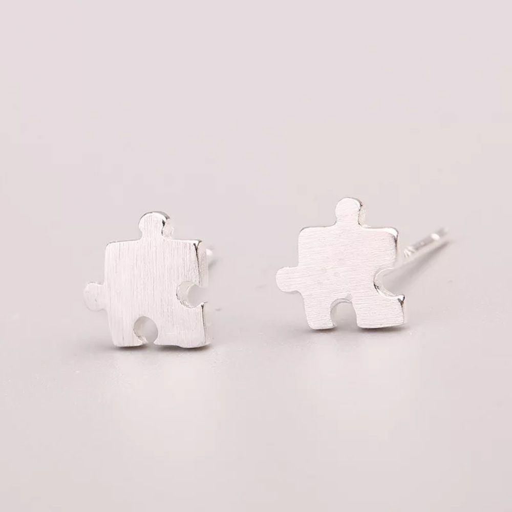 925 Sterling Silver Puzzle Stud Earrings